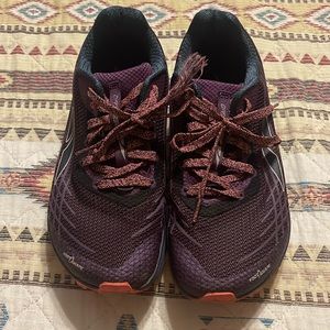 Altra TIMP 2 Womens Running Walking Shoes Purple Gray Athletics Sneaker Size 8.